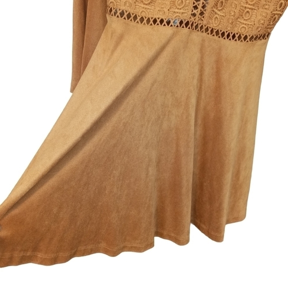 Beyond The Radar Boho Crochet Faux Suede Bell Sleeve Mini Dress Tan Size Large - Picture 8 of 13